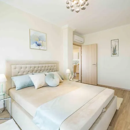 Myflat Lux Penthouse Apartment Siofok Exterior photo