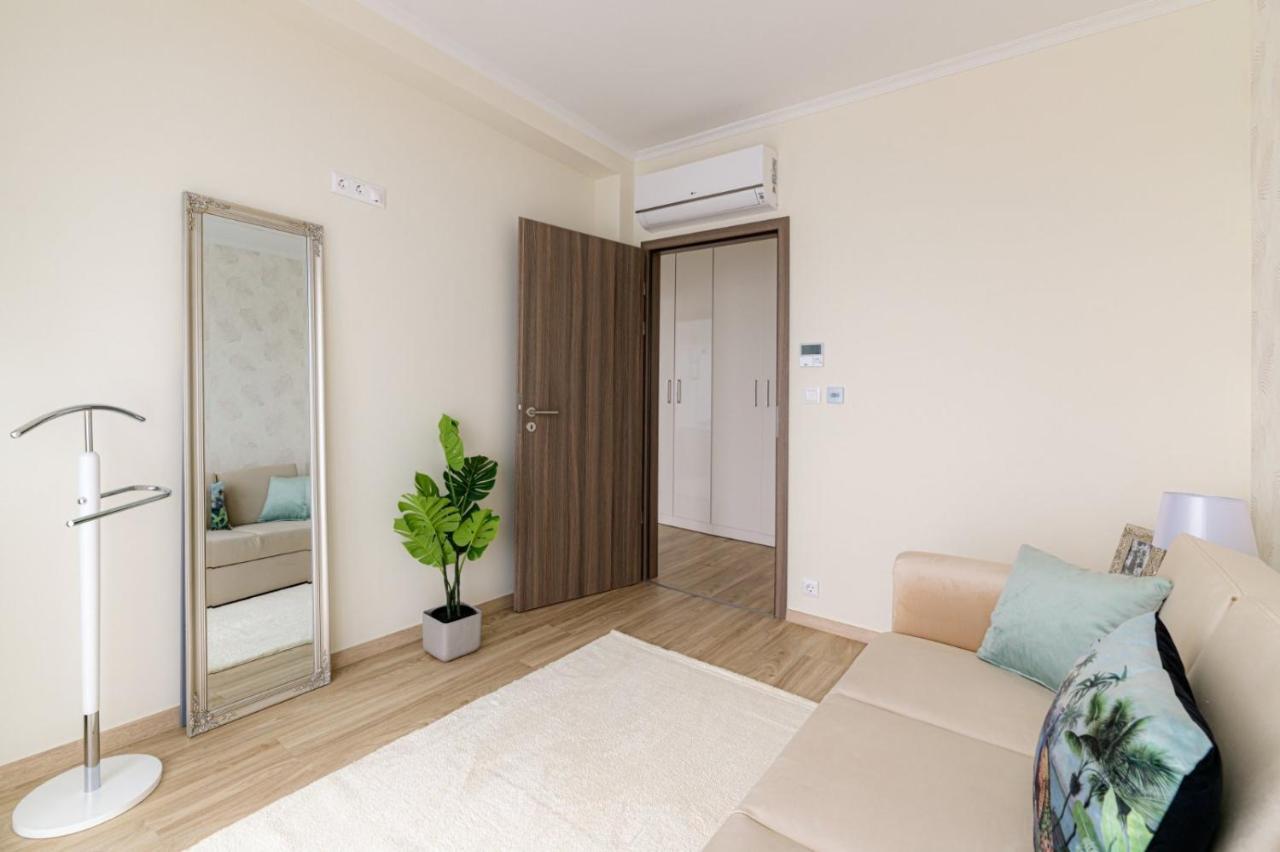 Myflat Lux Penthouse Apartment